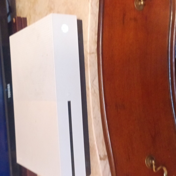 Microsoft Other - Xbox one S 1 Terabyte